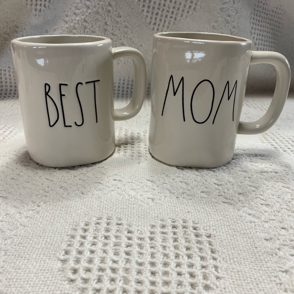 Rae Dunn Best Mom Mugs